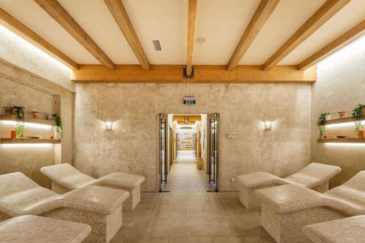 Spa Complex Belchin Spring Экстерьер фото
