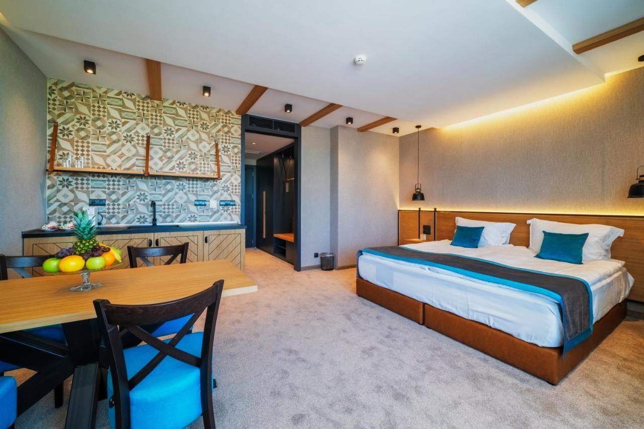 Spa Complex Belchin Spring Экстерьер фото