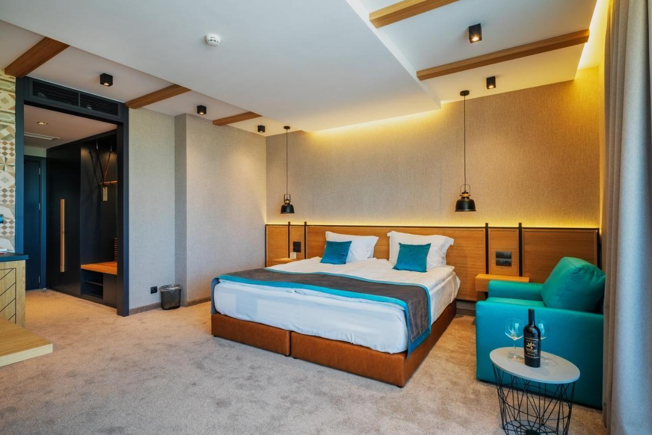 Spa Complex Belchin Spring Экстерьер фото