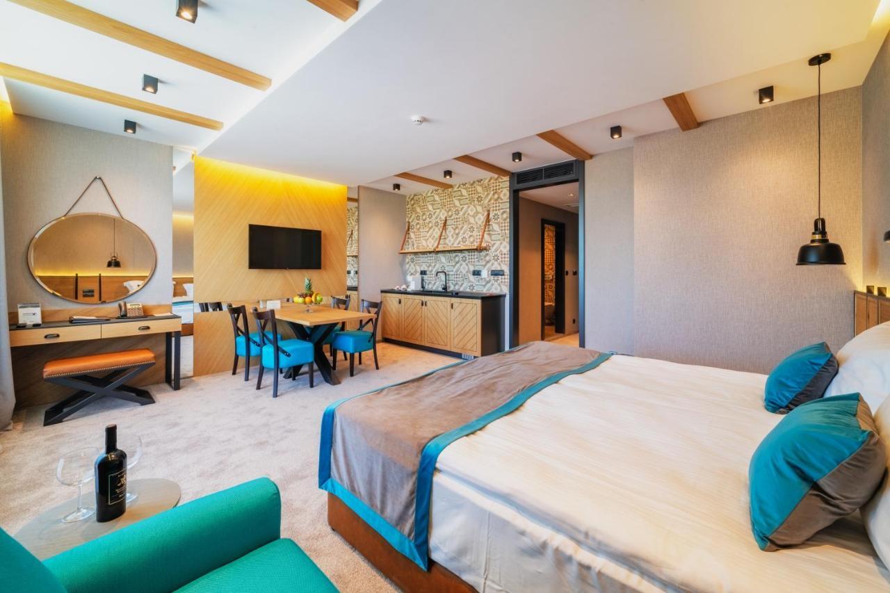 Spa Complex Belchin Spring Экстерьер фото