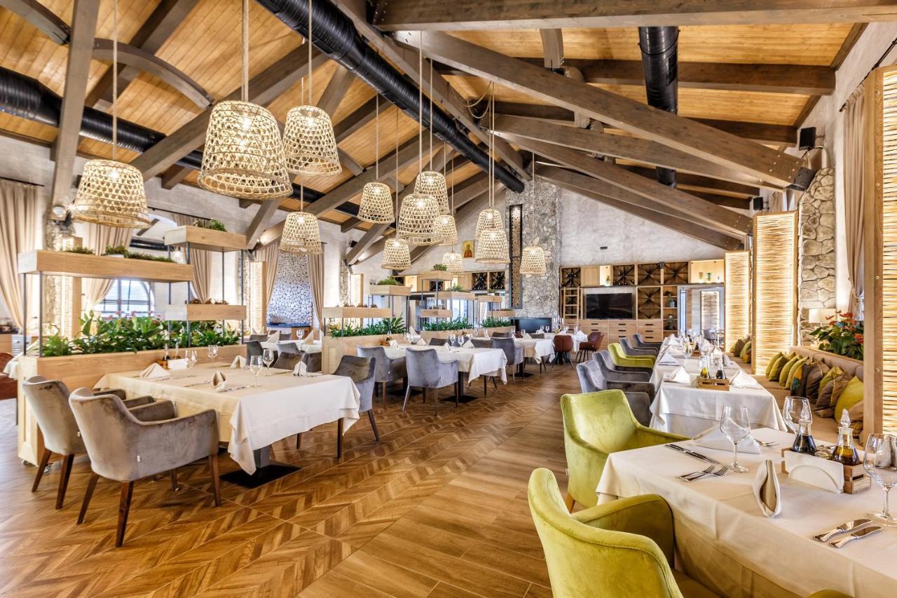 Spa Complex Belchin Spring Экстерьер фото