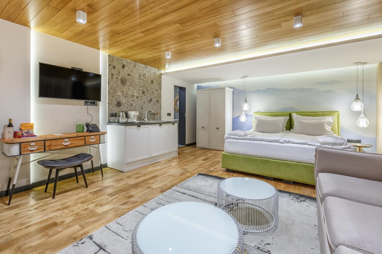 Spa Complex Belchin Spring Экстерьер фото